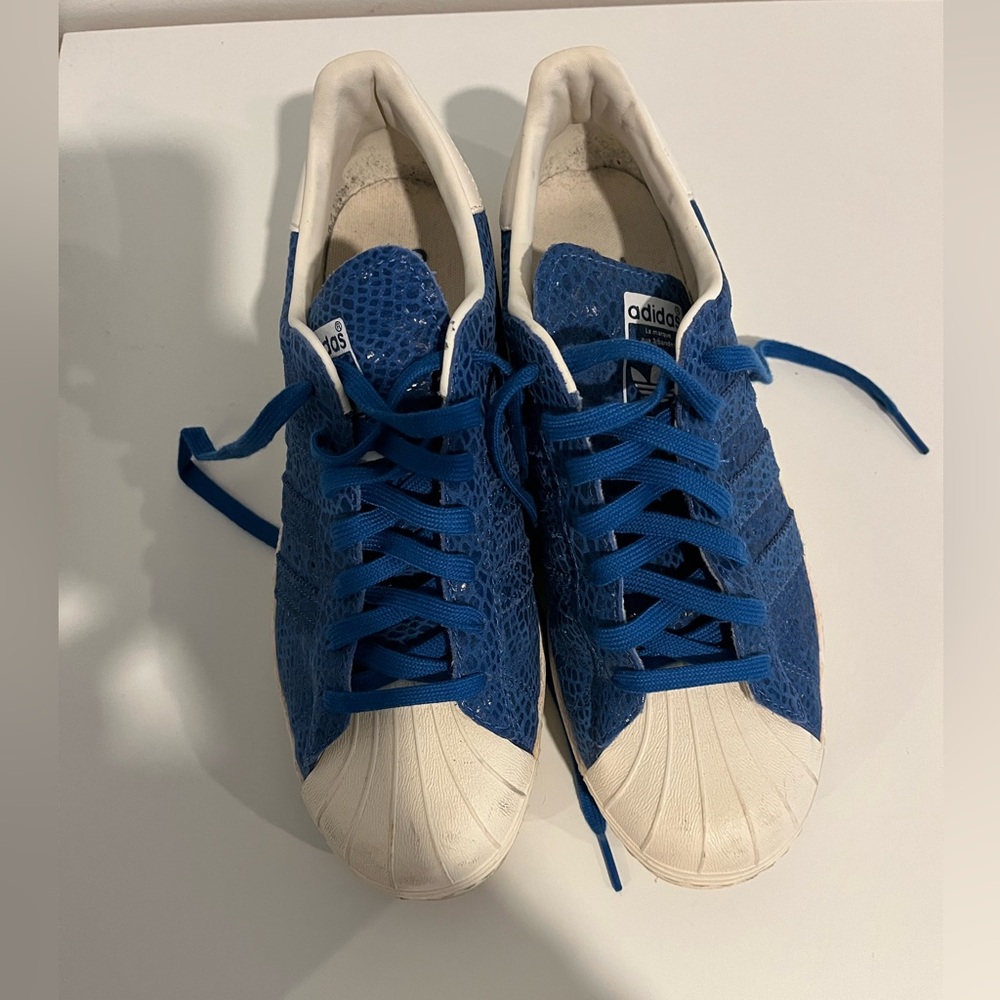 adidas Blue and White Women’s Lace-Up Sneakers - Textured Upper